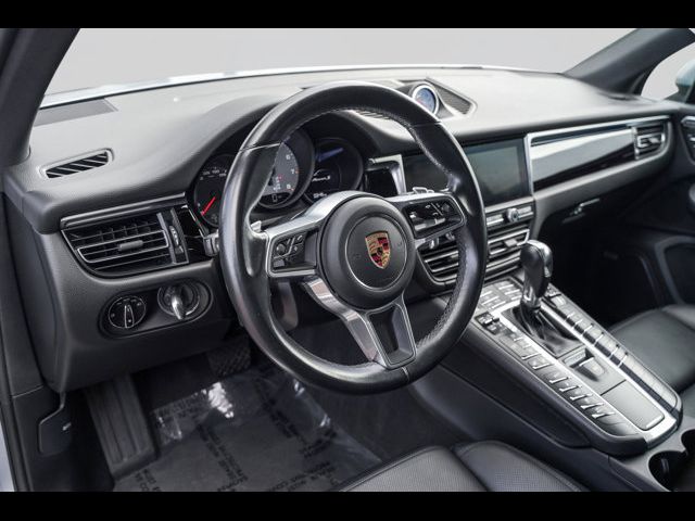 2020 Porsche Macan S