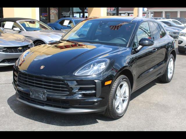 2020 Porsche Macan Base