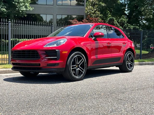 2020 Porsche Macan Base