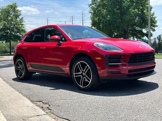 2020 Porsche Macan Base