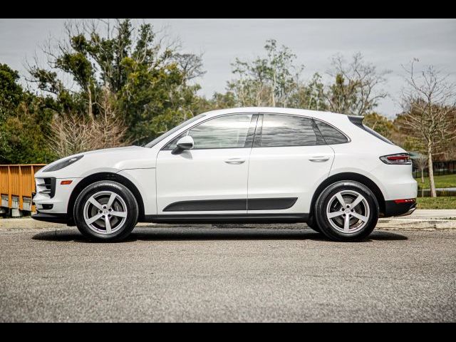 2020 Porsche Macan Base
