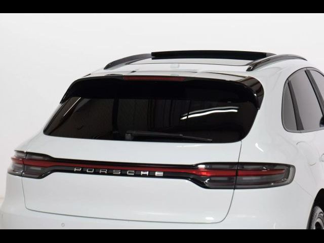 2020 Porsche Macan Base