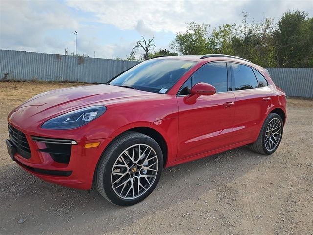 2020 Porsche Macan Turbo