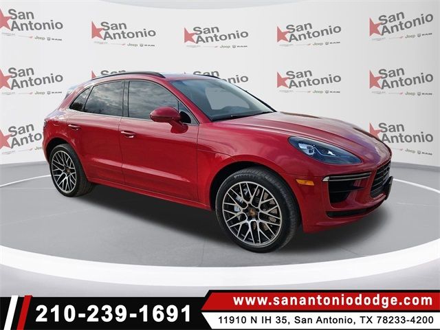 2020 Porsche Macan Turbo