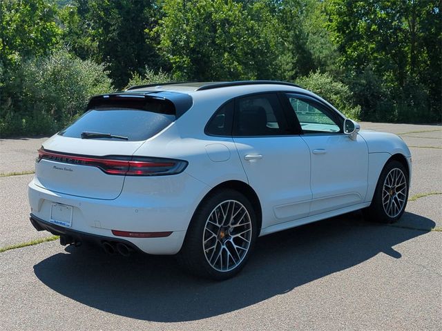 2020 Porsche Macan Turbo