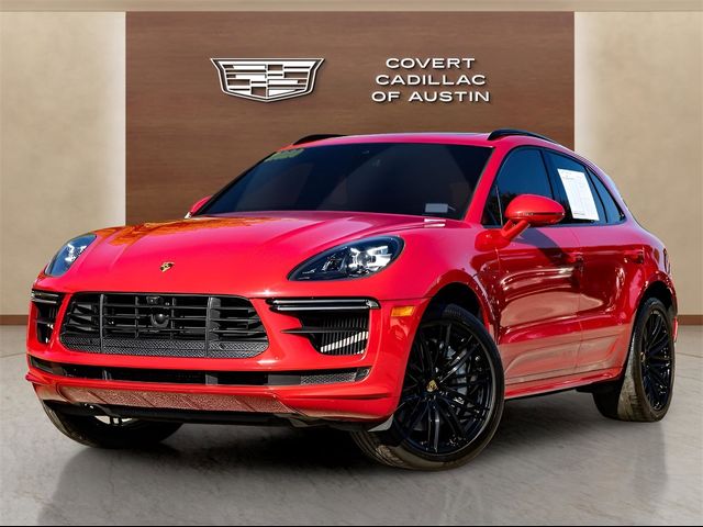 2020 Porsche Macan Turbo