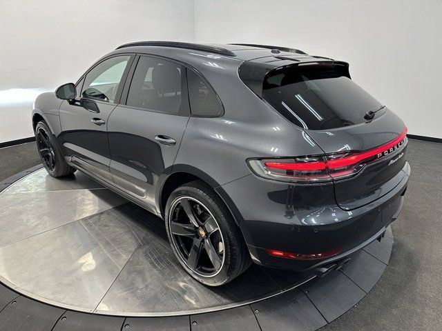 2020 Porsche Macan Turbo