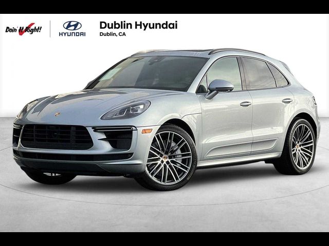 2020 Porsche Macan Turbo