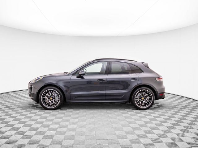 2020 Porsche Macan Turbo