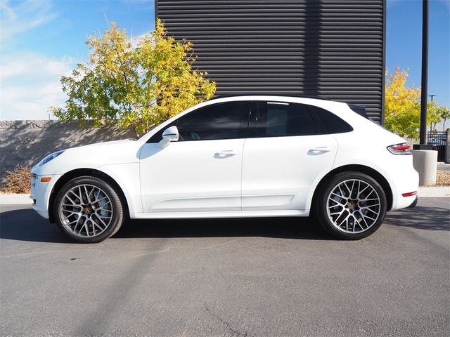 2020 Porsche Macan Turbo