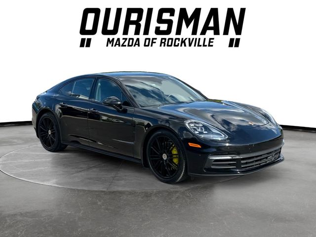 2020 Porsche Panamera 4