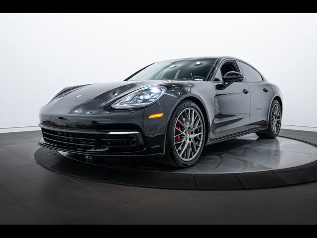 2020 Porsche Panamera 4