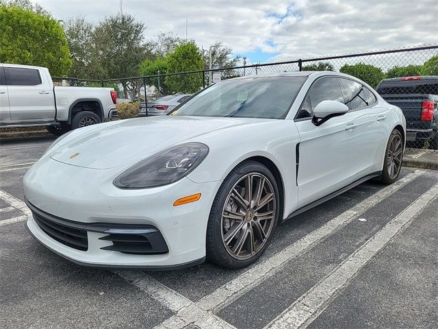 2020 Porsche Panamera 4