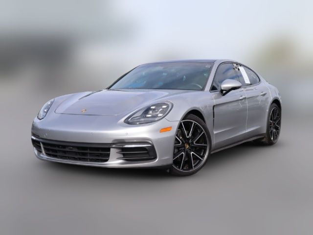 2020 Porsche Panamera 4