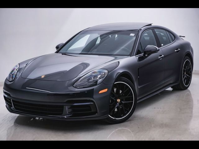 2020 Porsche Panamera 4