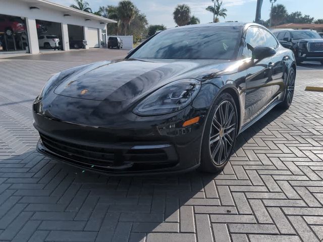 2020 Porsche Panamera 4