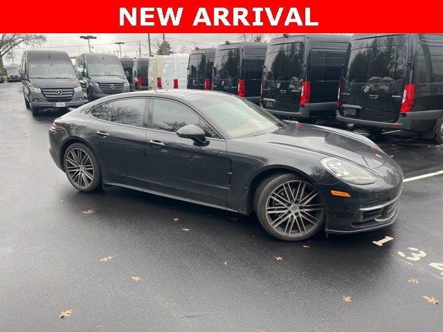 2020 Porsche Panamera 4