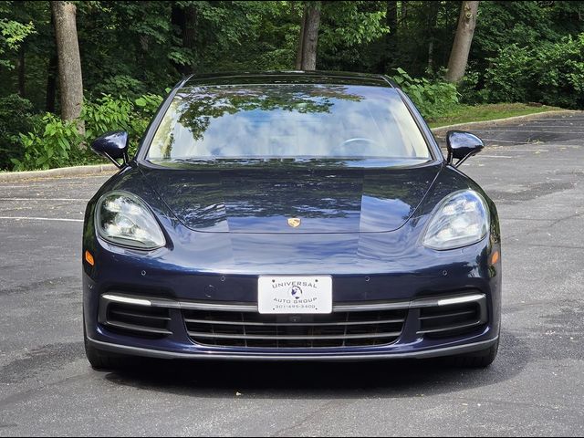 2020 Porsche Panamera 4