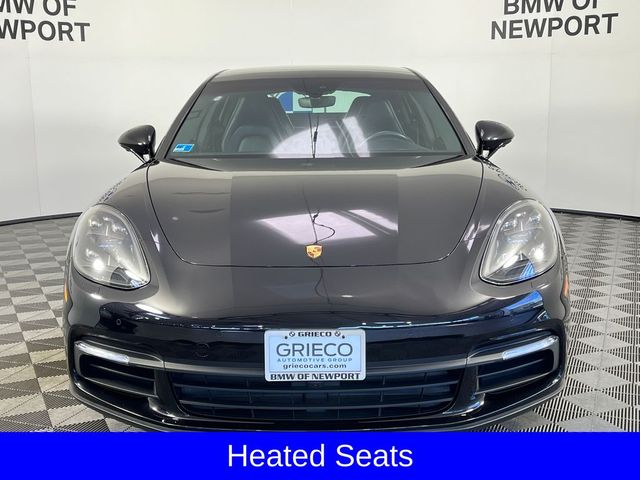 2020 Porsche Panamera 4
