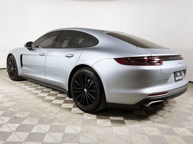 2020 Porsche Panamera 4