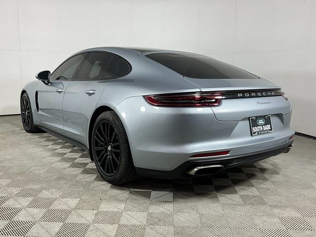 2020 Porsche Panamera 4