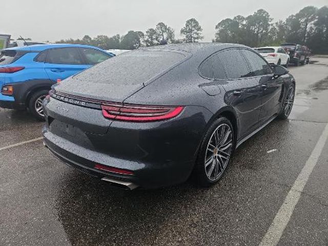 2020 Porsche Panamera 4