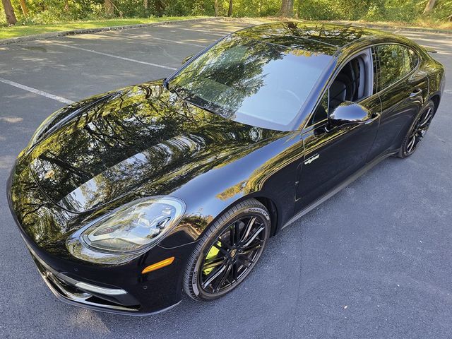 2020 Porsche Panamera E-Hybrid 4