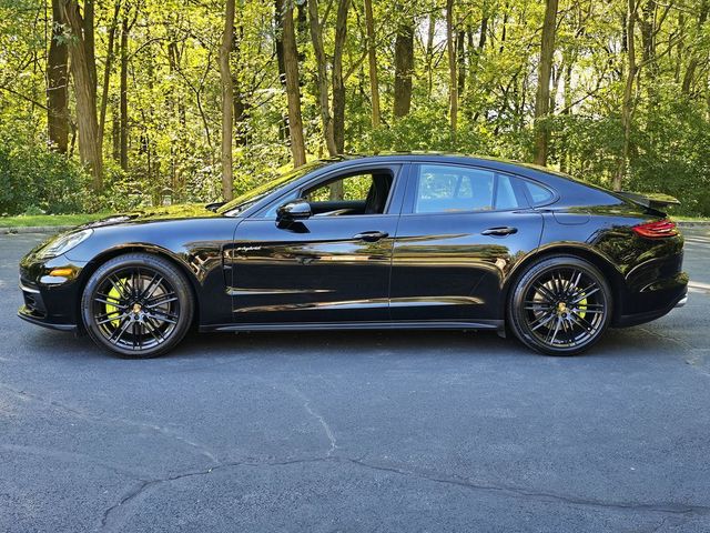 2020 Porsche Panamera E-Hybrid 4