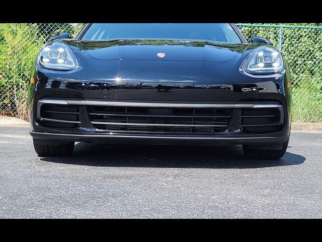 2020 Porsche Panamera Base