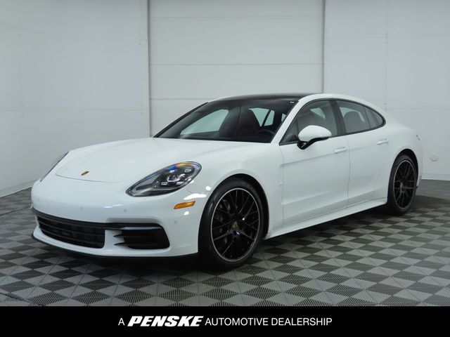 2020 Porsche Panamera Base