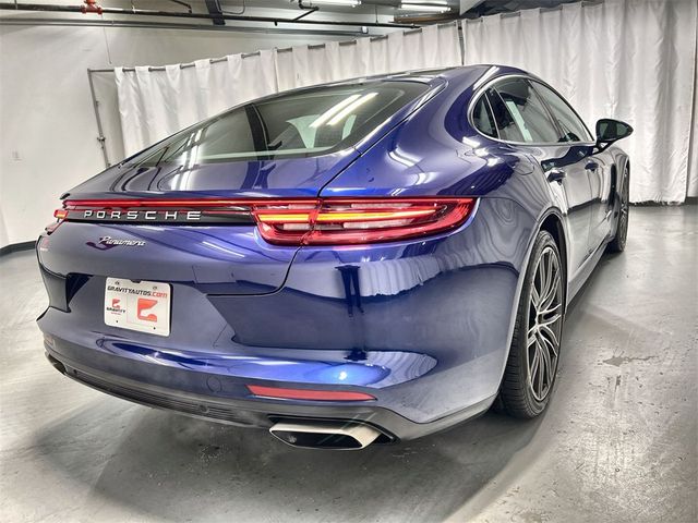 2020 Porsche Panamera Base