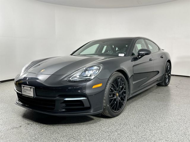 2020 Porsche Panamera Base