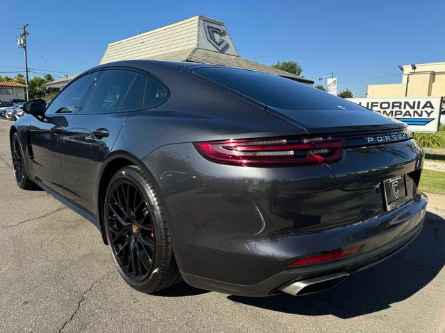 2020 Porsche Panamera Base