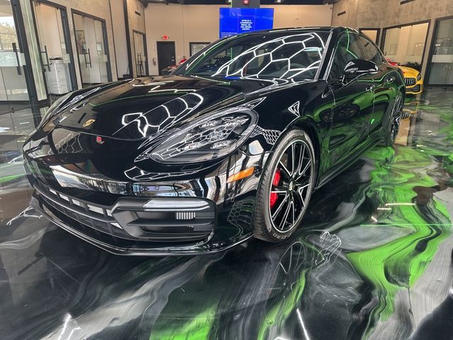 2020 Porsche Panamera GTS