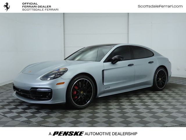 2020 Porsche Panamera GTS