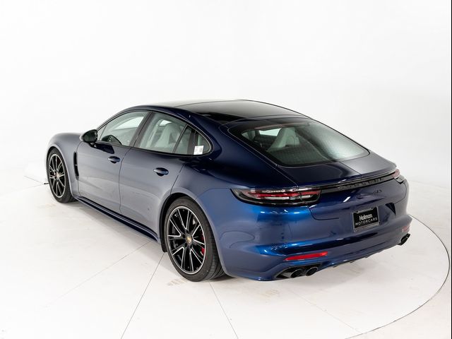 2020 Porsche Panamera GTS