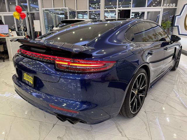 2020 Porsche Panamera GTS