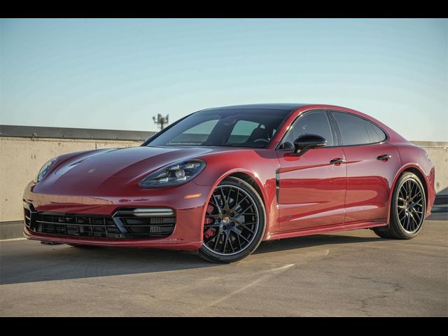 2020 Porsche Panamera GTS