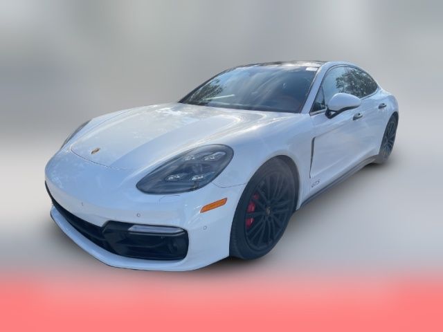 2020 Porsche Panamera GTS