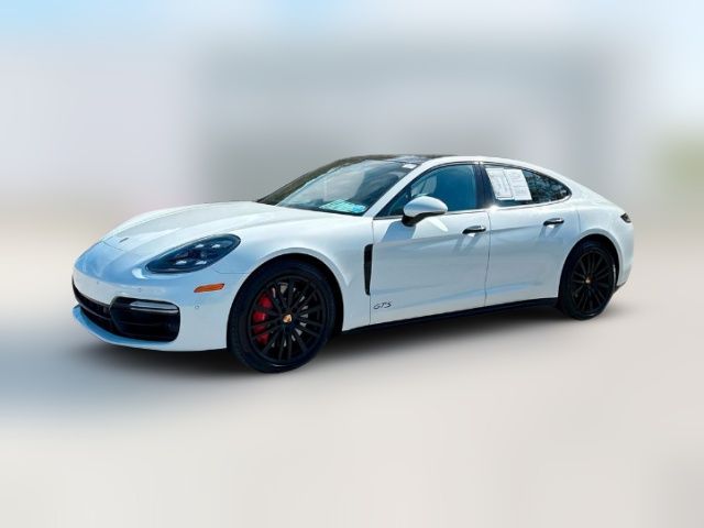 2020 Porsche Panamera GTS