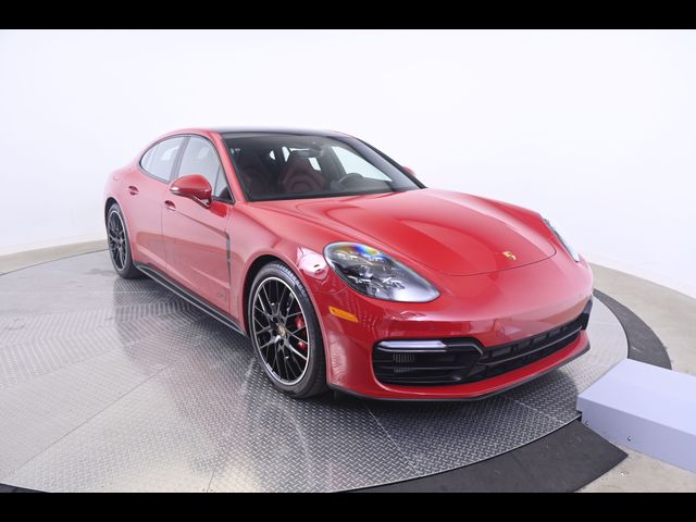 2020 Porsche Panamera GTS