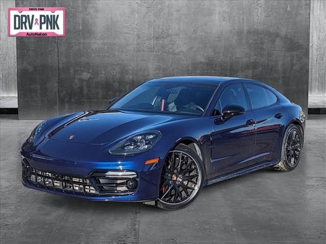 2020 Porsche Panamera GTS