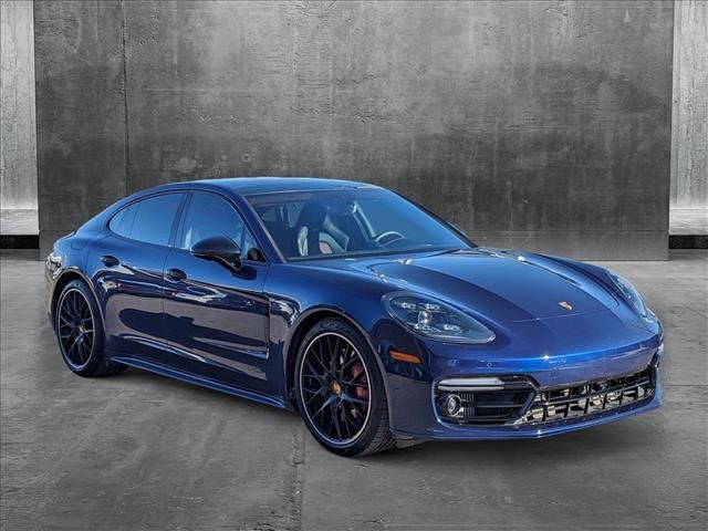 2020 Porsche Panamera GTS