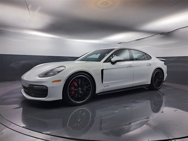 2020 Porsche Panamera GTS