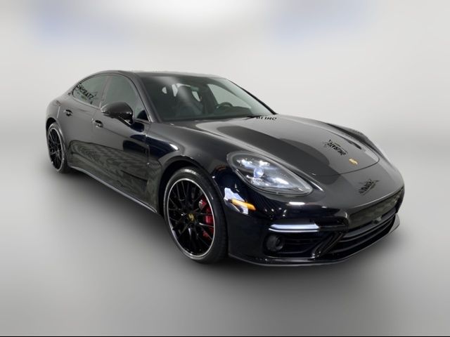 2020 Porsche Panamera Turbo