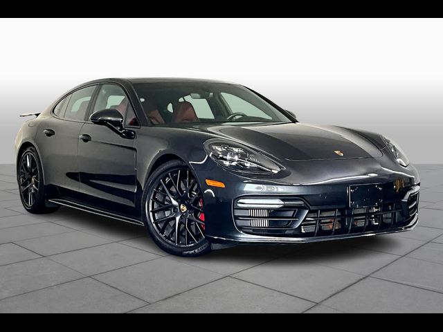 2020 Porsche Panamera Turbo