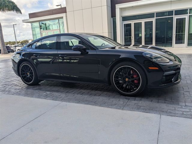 2020 Porsche Panamera Turbo