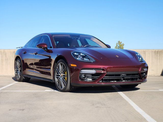 2020 Porsche Panamera Turbo