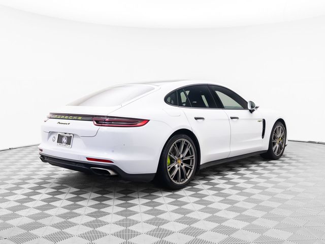 2020 Porsche Panamera 