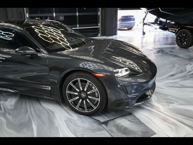 2020 Porsche Taycan Turbo